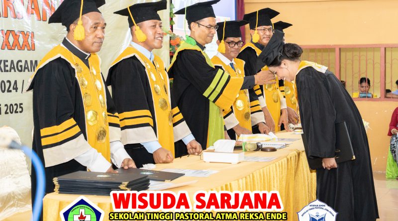 STIPAR Ende Menyelengarahkan Wisudah Sarjana Pendidikan Keagamaan Katolik Angkatan XXXI 2025